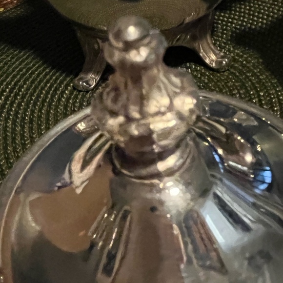 Wm Rogers Finest Quality International Company Silver Teapot, Sugar & Cream - Picture 14 of 16